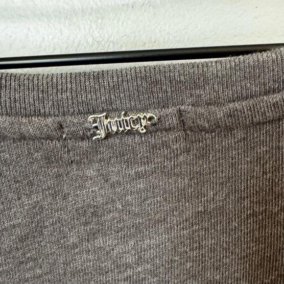 Juicy Couture Bling Gray Pullover Sweatshirt Sequin Heels Logo on Collar Sz L - Picture 5 of 5